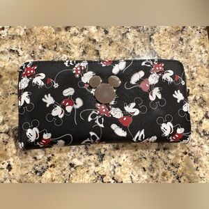 Mickey and Minnie Wallet ❤️ 🖤